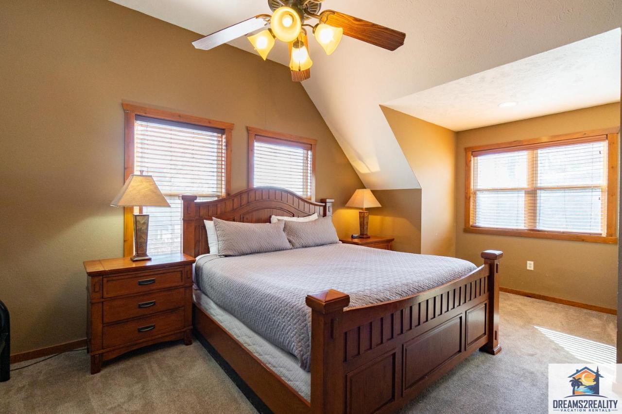 Forest Heights Lodge - 6Br - Pool Table - Near Silver Dollar City - Free Tickets Included Μπράνσον Εξωτερικό φωτογραφία