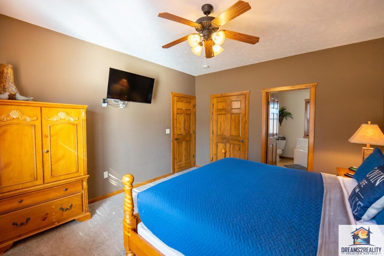 Forest Heights Lodge - 6Br - Pool Table - Near Silver Dollar City - Free Tickets Included Μπράνσον Εξωτερικό φωτογραφία