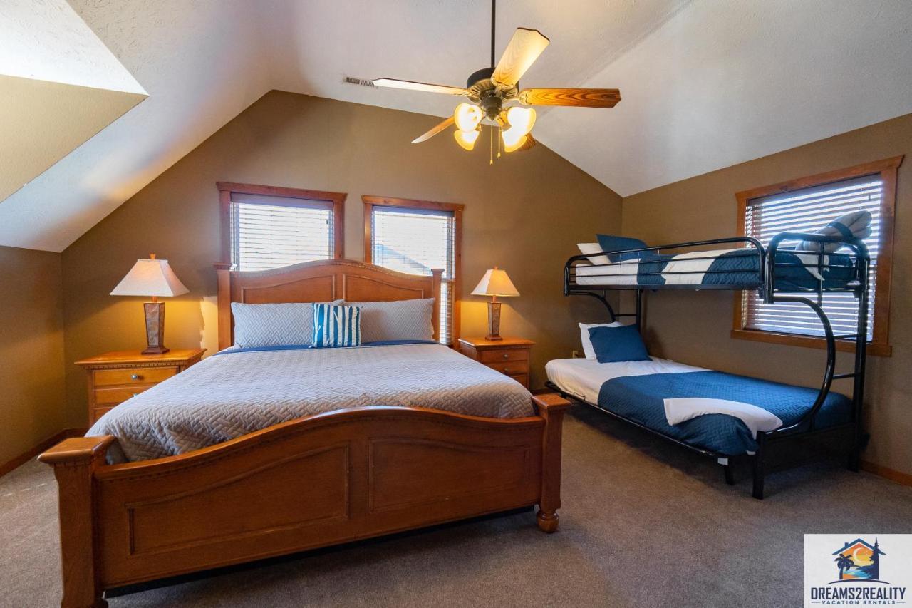 Forest Heights Lodge - 6Br - Pool Table - Near Silver Dollar City - Free Tickets Included Μπράνσον Εξωτερικό φωτογραφία