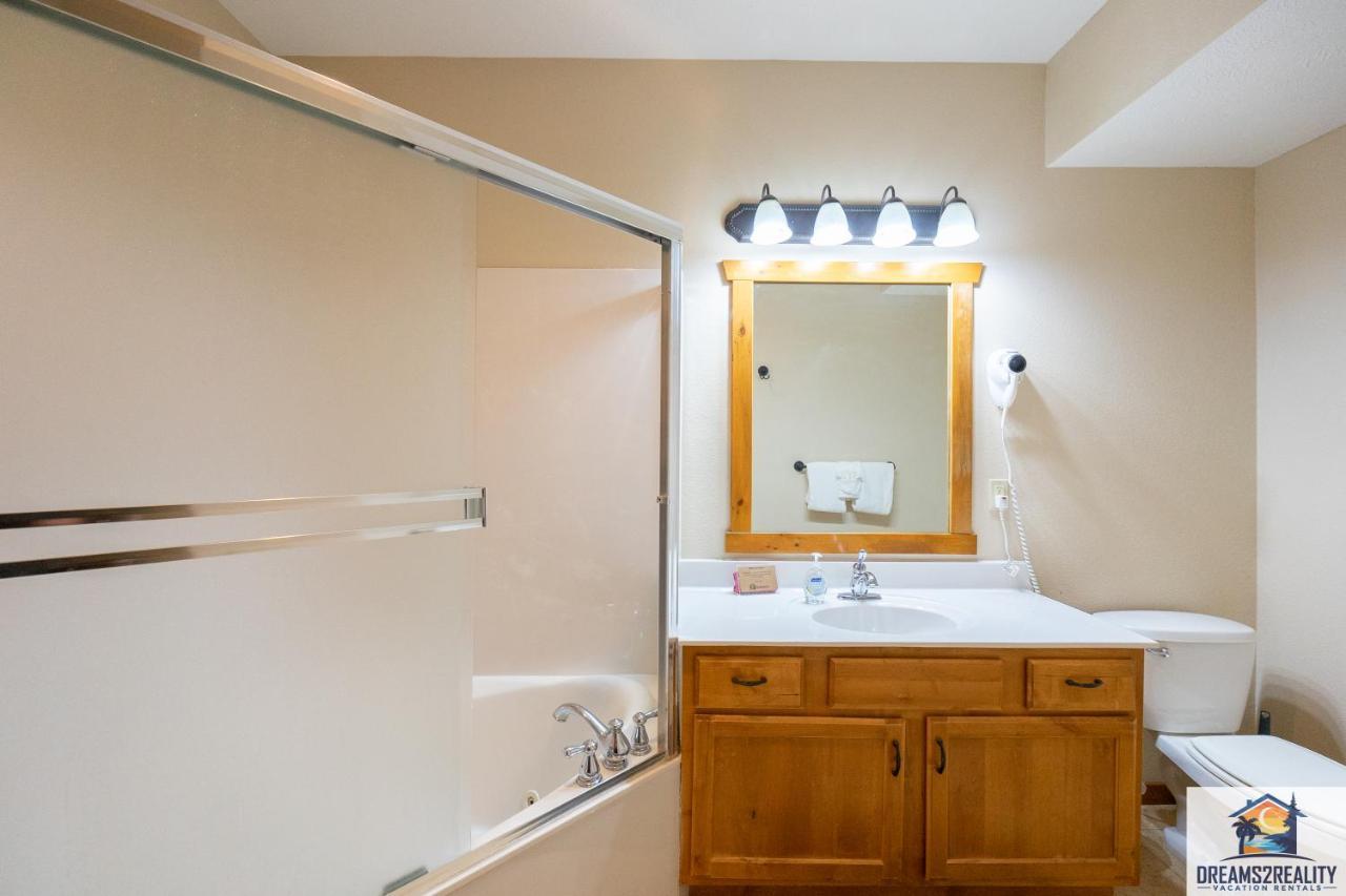 Forest Heights Lodge - 6Br - Pool Table - Near Silver Dollar City - Free Tickets Included Μπράνσον Εξωτερικό φωτογραφία