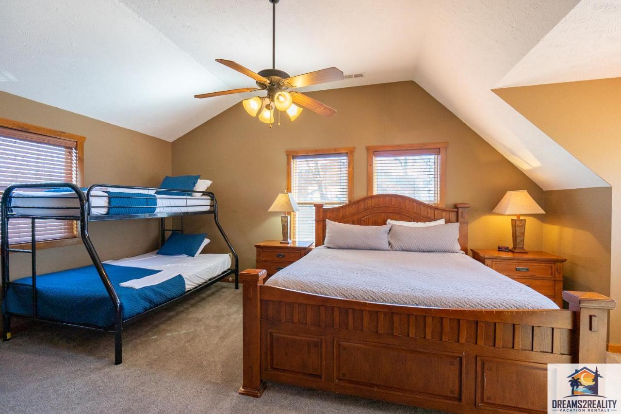 Forest Heights Lodge - 6Br - Pool Table - Near Silver Dollar City - Free Tickets Included Μπράνσον Εξωτερικό φωτογραφία
