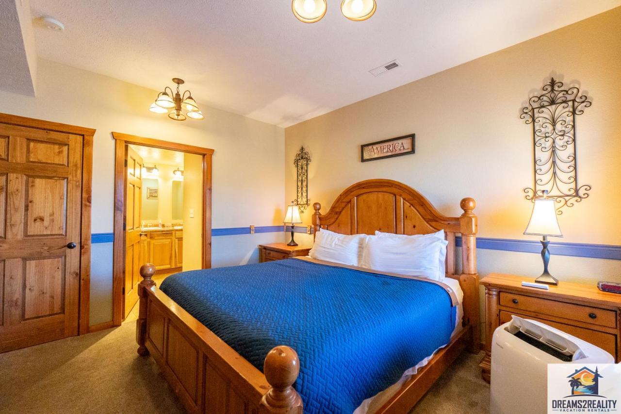 Forest Heights Lodge - 6Br - Pool Table - Near Silver Dollar City - Free Tickets Included Μπράνσον Εξωτερικό φωτογραφία